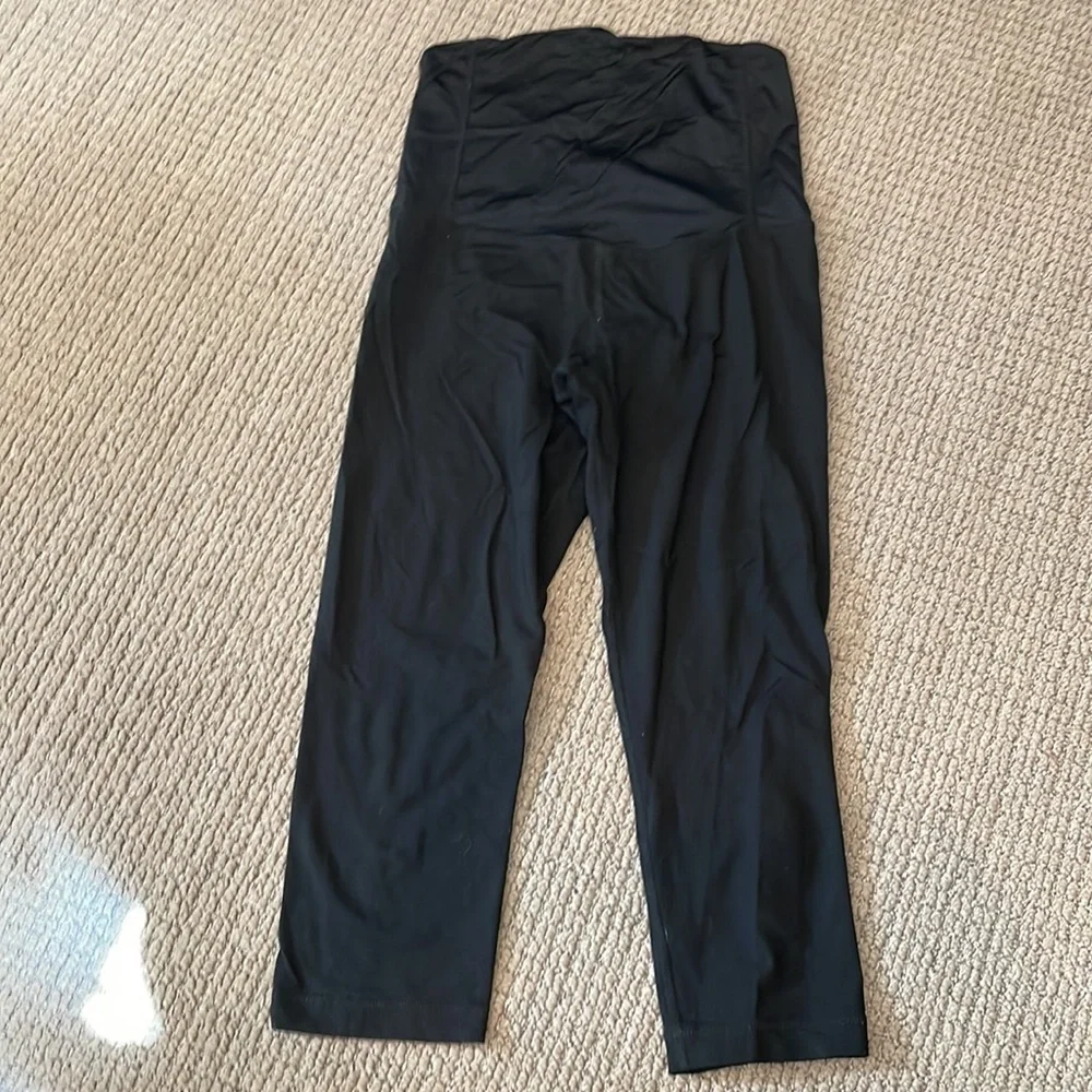 Maternity Workout Bundle Lot - Picture 8 of 10